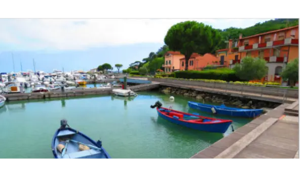 Monolocale 40A, Ameglia