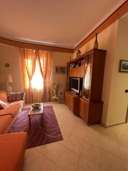 Villa via Della Resistenza 38, Castelnuovo Magra