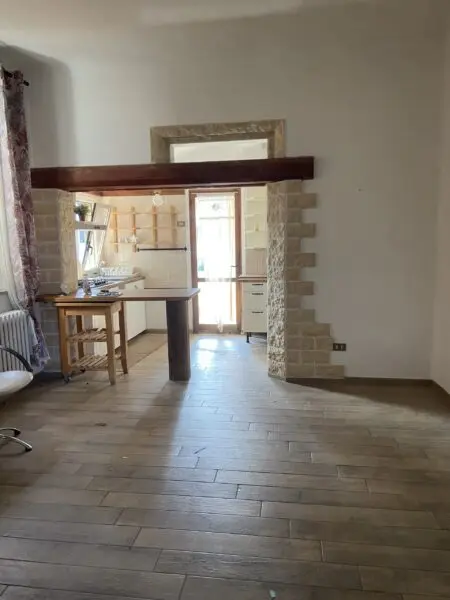 Bilocale via Carducci 25, Chiaravalle