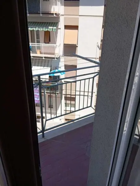 Bilocale via Cingoli 7, Ancona