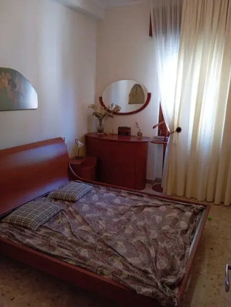 Bilocale via Cingoli 7, Ancona