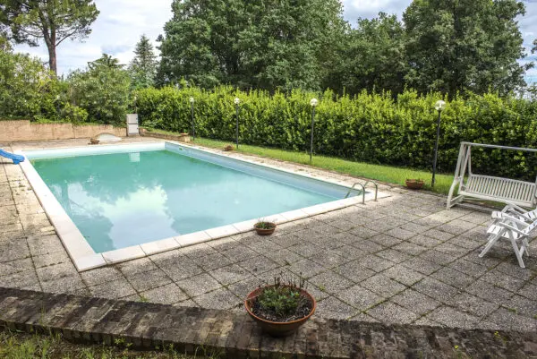 Casale via Offagna, Offagna
