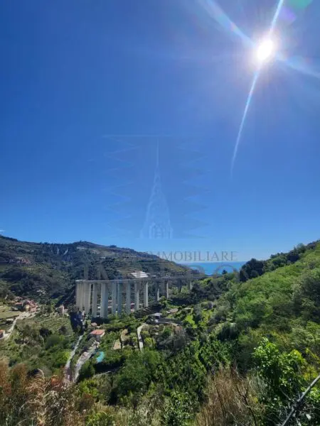 Villa via Felice Cascione, Ventimiglia