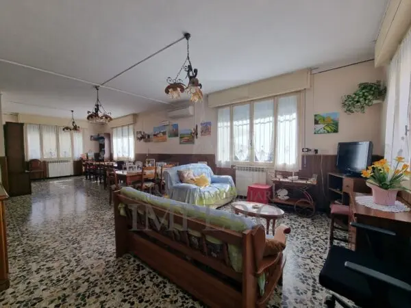 Villa Bifamiliare via Nazionale 20, Airole