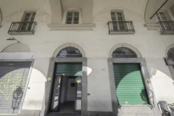 Negozio piazza Vittorio Veneto, Torino