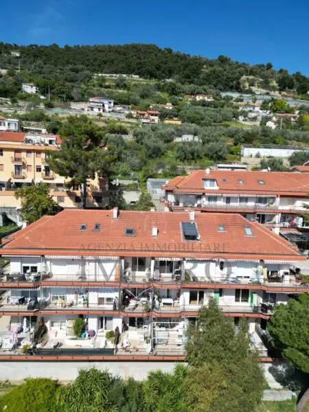 Quadrilocale via Delle Gerbere 1a, Ventimiglia