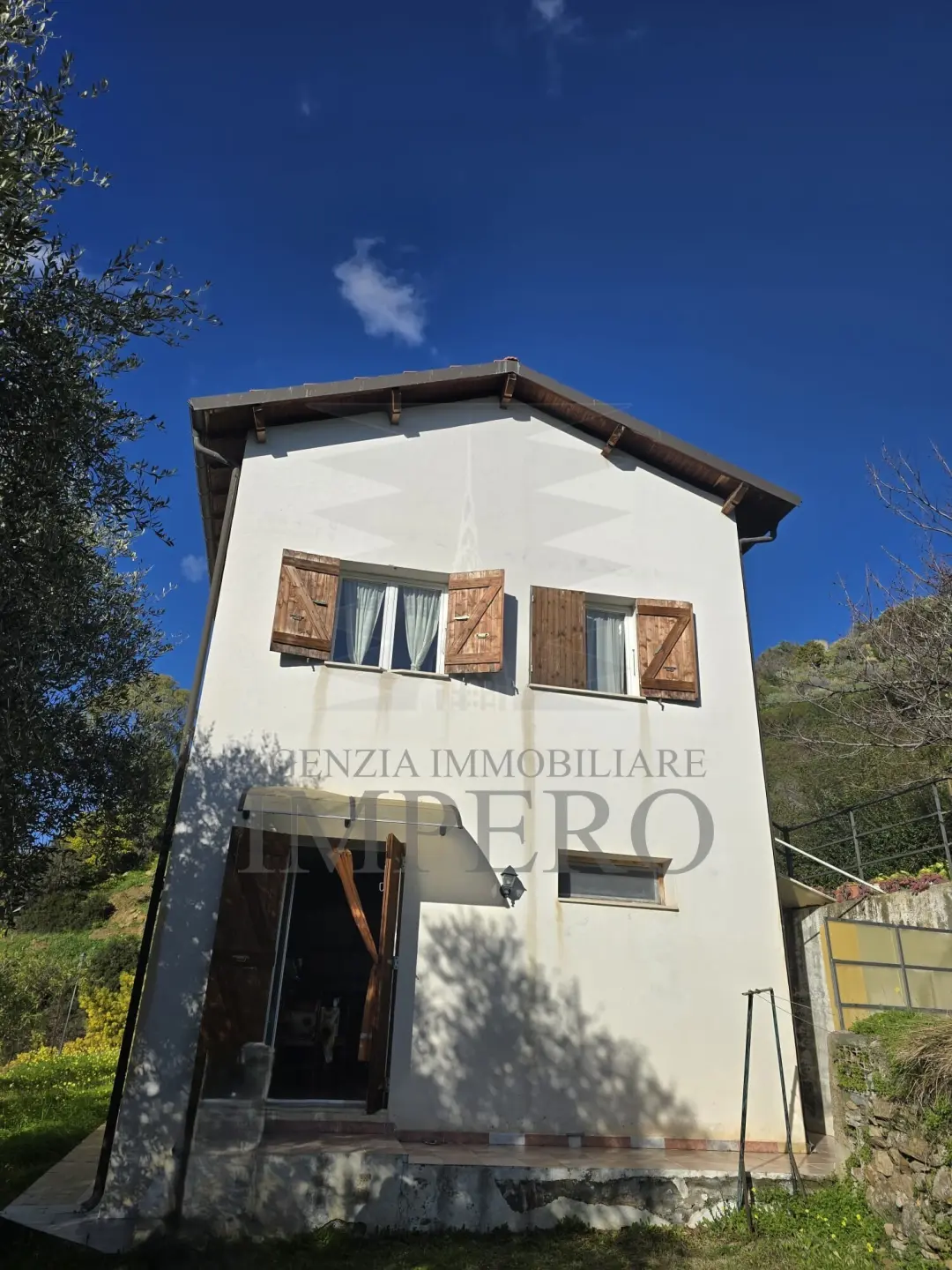 Immagine per Villa in vendita a Ventimiglia via Frazione Carletti snc