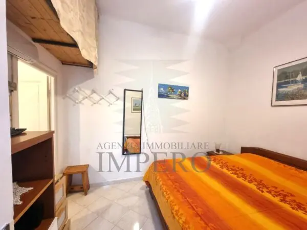 Bilocale via Vico Saonese 18, Ventimiglia