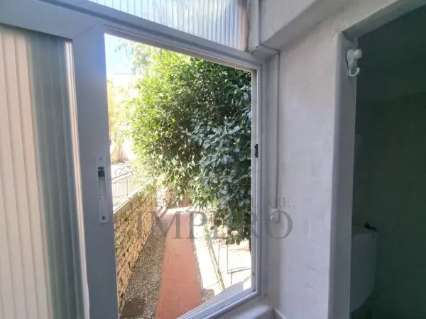 Bilocale via Vico Saonese 18, Ventimiglia