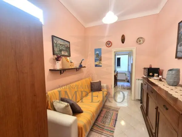 Bilocale via Vico Saonese 18, Ventimiglia