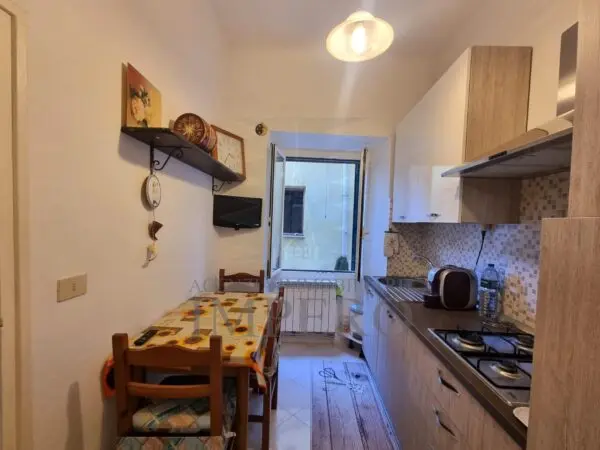 Bilocale via Vico Saonese 18, Ventimiglia