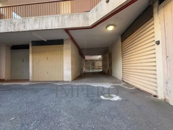 Garage via Passeggiata Trento E Trieste 43, Ventimiglia