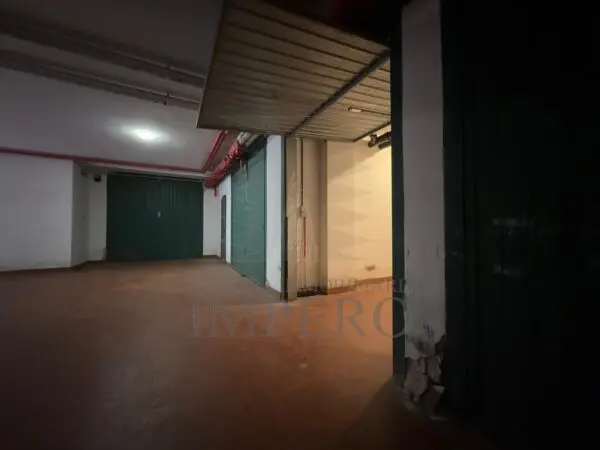 Garage via Passeggiata Trento E Trieste 43, Ventimiglia