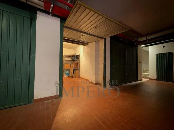 Garage via Passeggiata Trento E Trieste 43, Ventimiglia