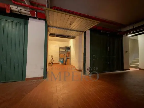Garage via Passeggiata Trento E Trieste 43, Ventimiglia