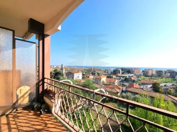 Bilocale via Collasgarba 17, Ventimiglia