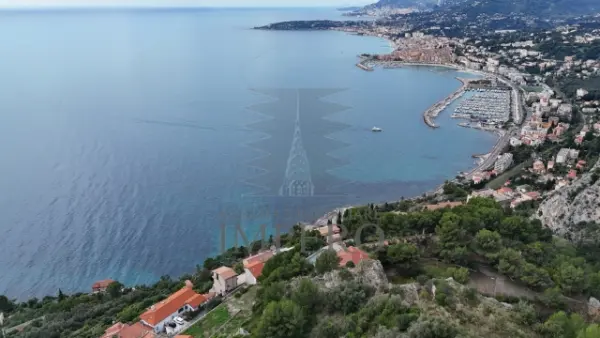 Bilocale piazza Angeli Custodi 1, Ventimiglia