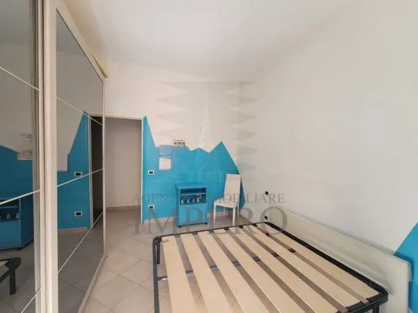 Trilocale via Metella 1, Ventimiglia