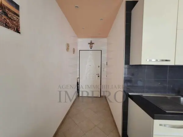 Trilocale via Metella 1, Ventimiglia