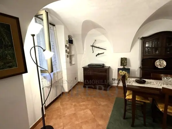 Porzione Di Casa via Vicolo Carrugetto 16, Pigna