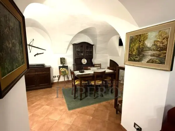 Porzione Di Casa via Vicolo Carrugetto 16, Pigna