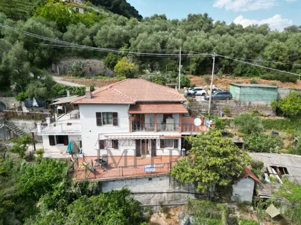 Villa Bifamiliare via Ciappin 2, Ventimiglia