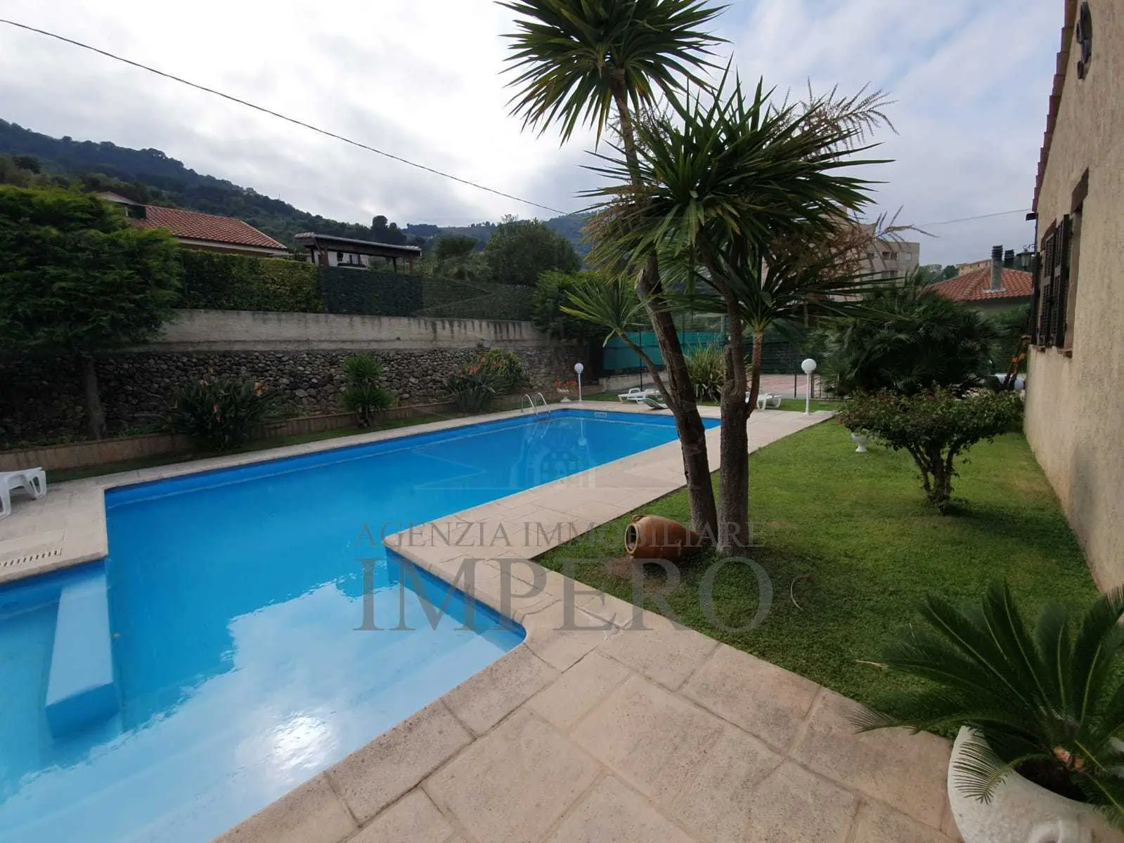 Immagine per Villa in vendita a Ventimiglia via Gallardi 63