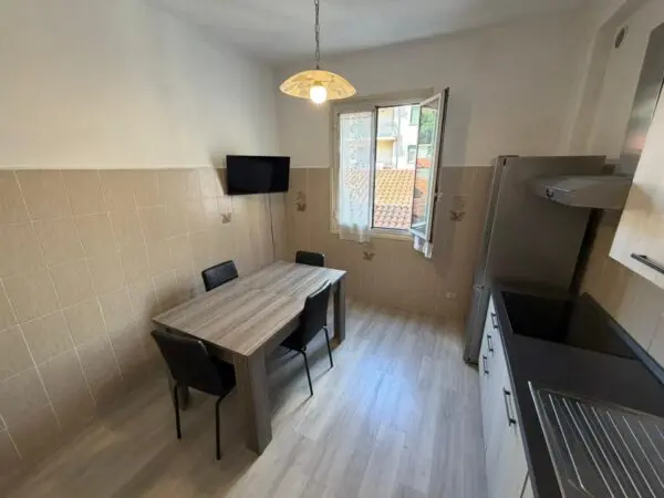 Quadrilocale via Martiri Della Libertà 330, Sanremo