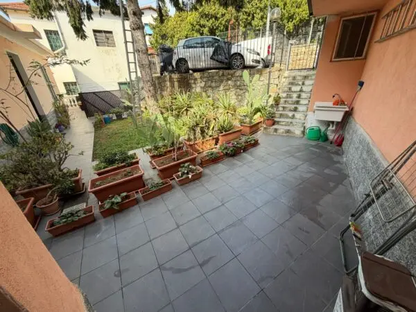 Trilocale via Delle Ginestre 23, Sanremo