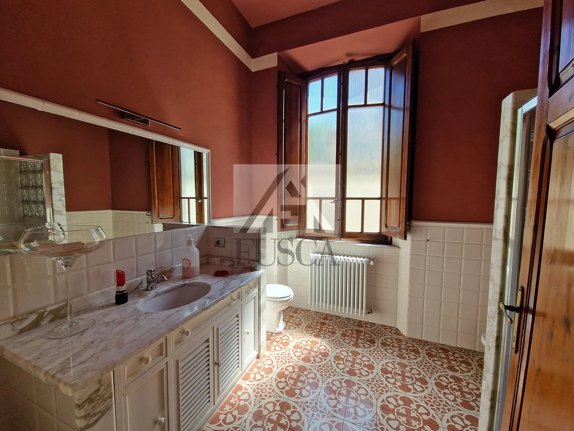 Immagine per Appartamento in vendita a Lucca viale Giuseppe Giusti