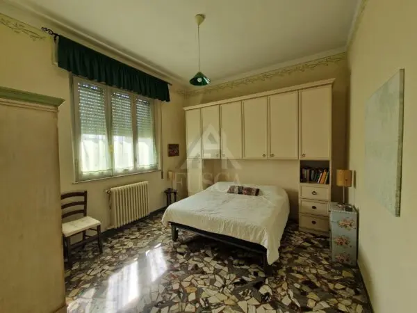 Quadrilocale via Gaetano Luporini 45, Lucca