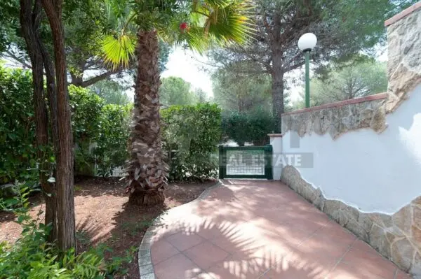 Villa via Tramonti, Nardò