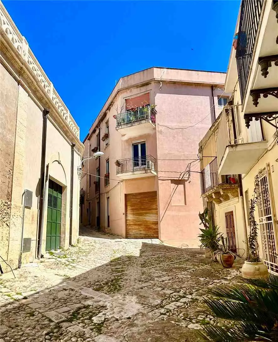 Immagine per Appartamento in vendita a Noto via Vico Carlo Pisacane