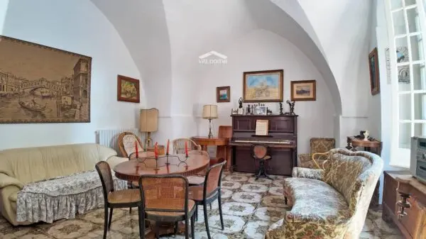 Villa strada Santa Caterina 45, Seclì