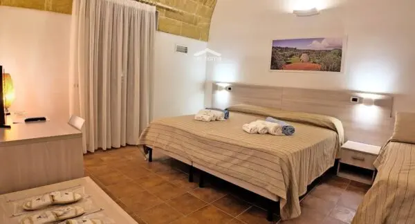Albergo/Hotel via Gallipoli, Gallipoli