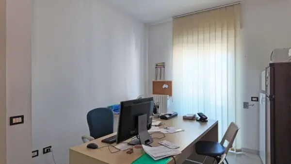 Ufficio via Papa Pio Xii 52, Poggiardo