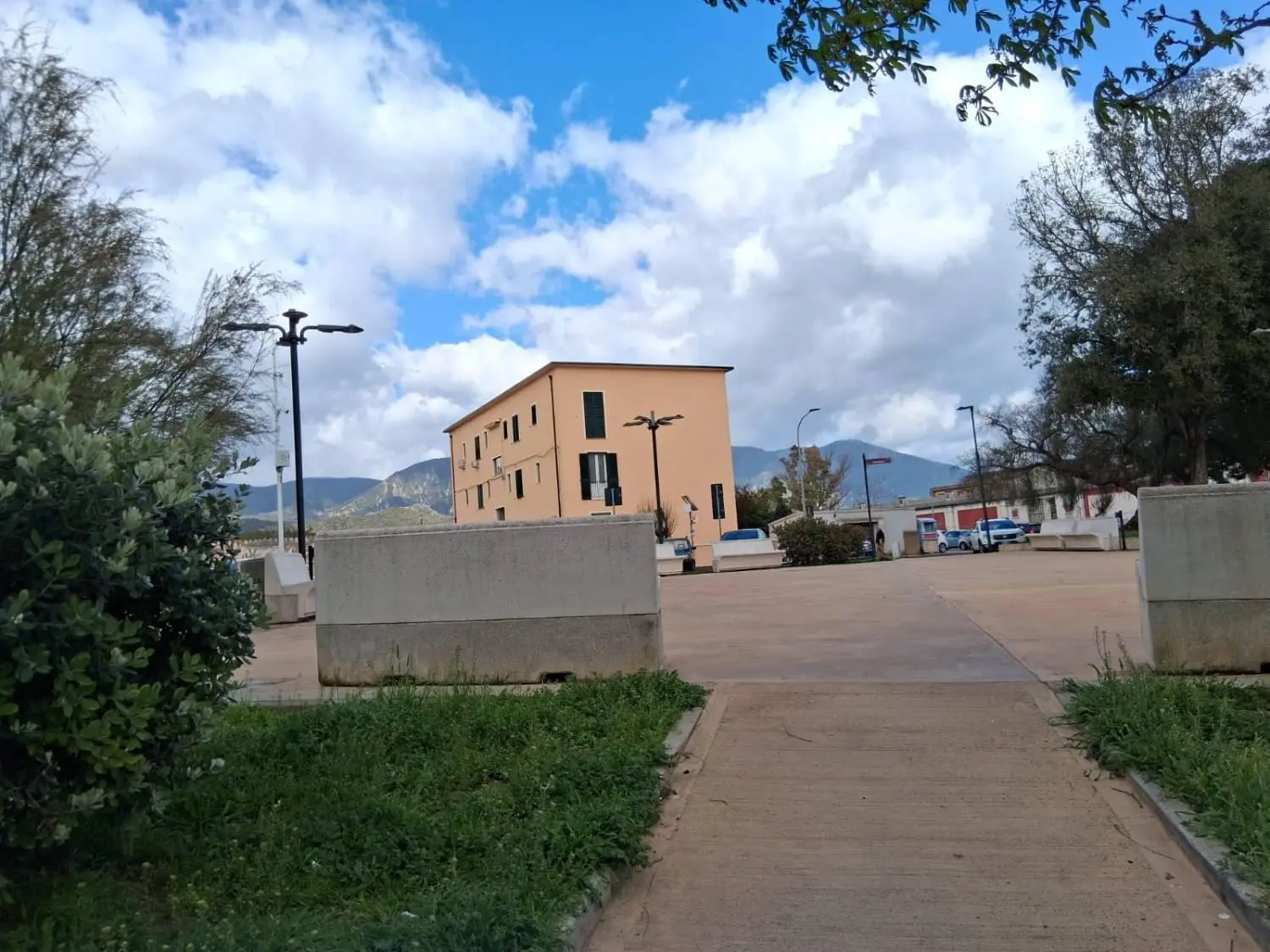 Immagine per Locale Commerciale in vendita a Iglesias piazza Cavallera