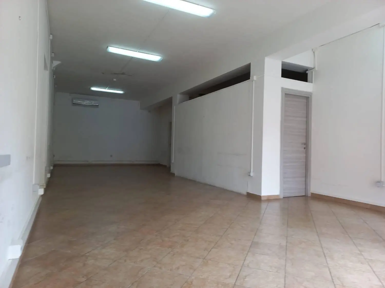 Immagine per Locale Commerciale in affitto a Iglesias via Fadda