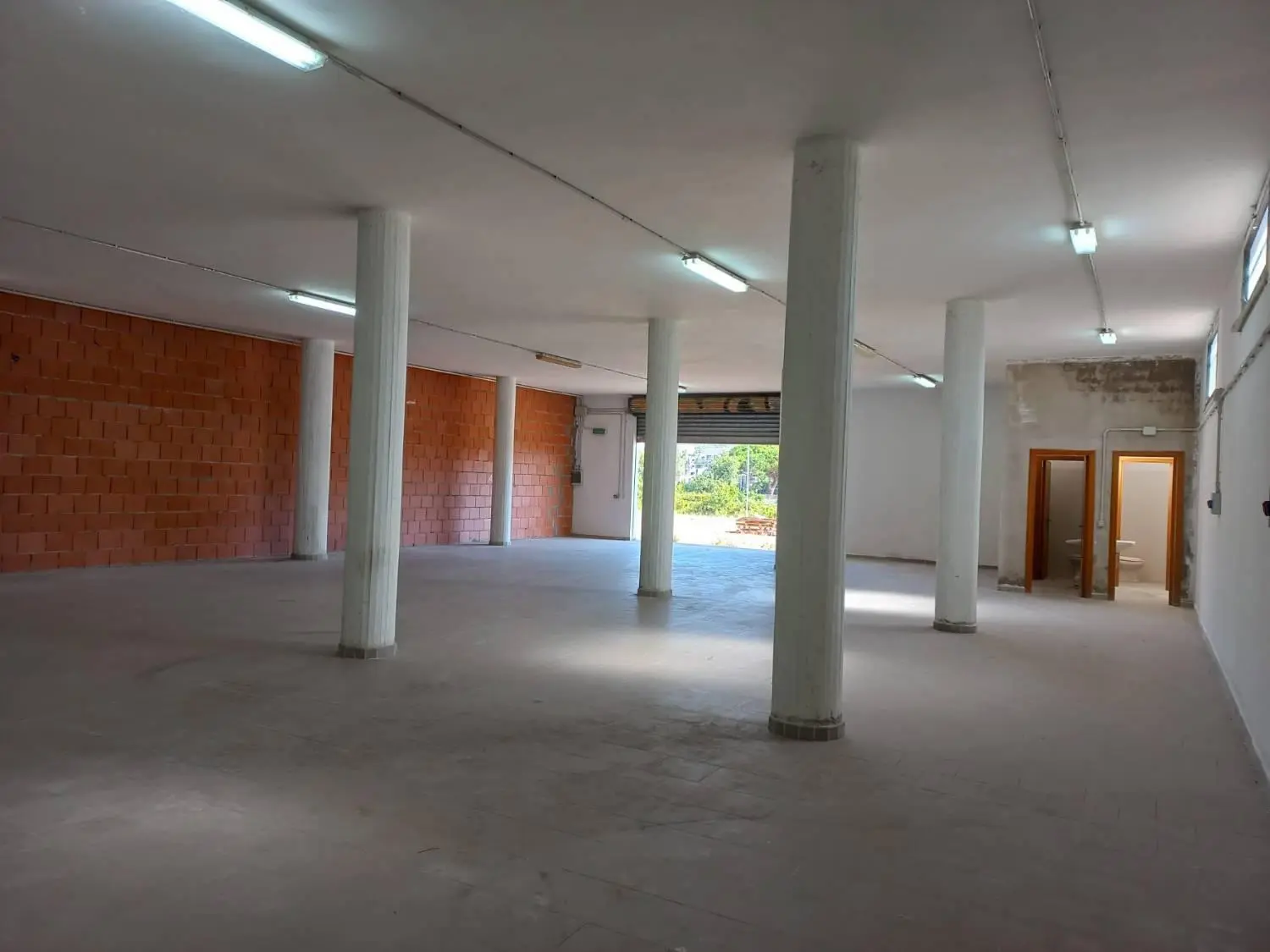 Immagine per Locale Commerciale in vendita a Iglesias via Cristoforo Colombo