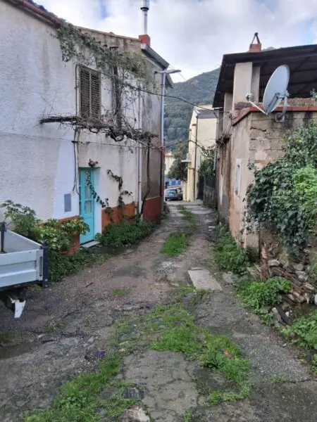Appartamento via Lussu, Fluminimaggiore