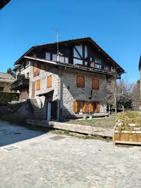 Appartamento strada Sansicario Borgo, Cesana Torinese