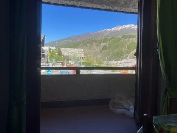 Appartamento via Ortigara, Cesana Torinese