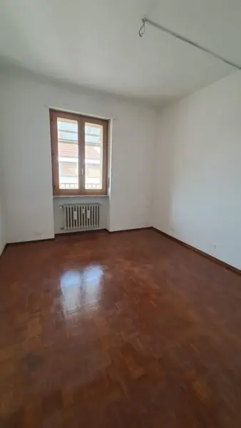 Appartamento via Capelli, Torino
