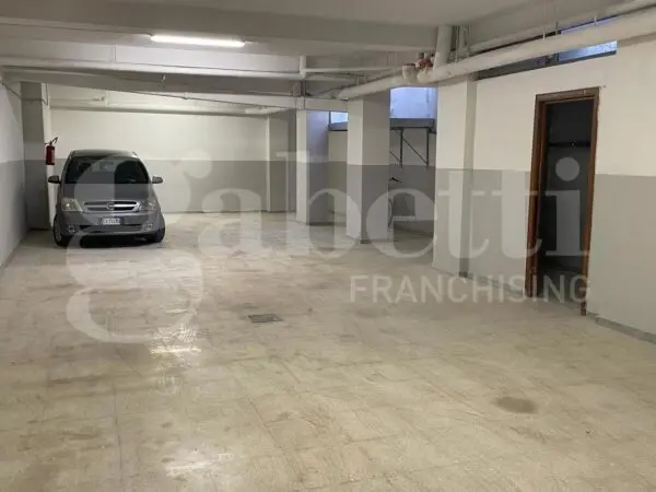 Box - Posto Auto via Rizzitelli, Barletta