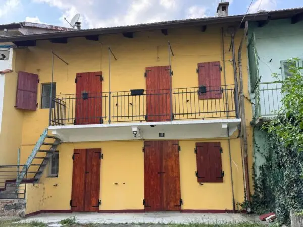 Rustico via Rivoli, Givoletto