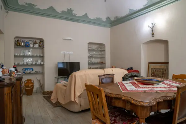 Appartamento piazza Sclopis, Giaveno