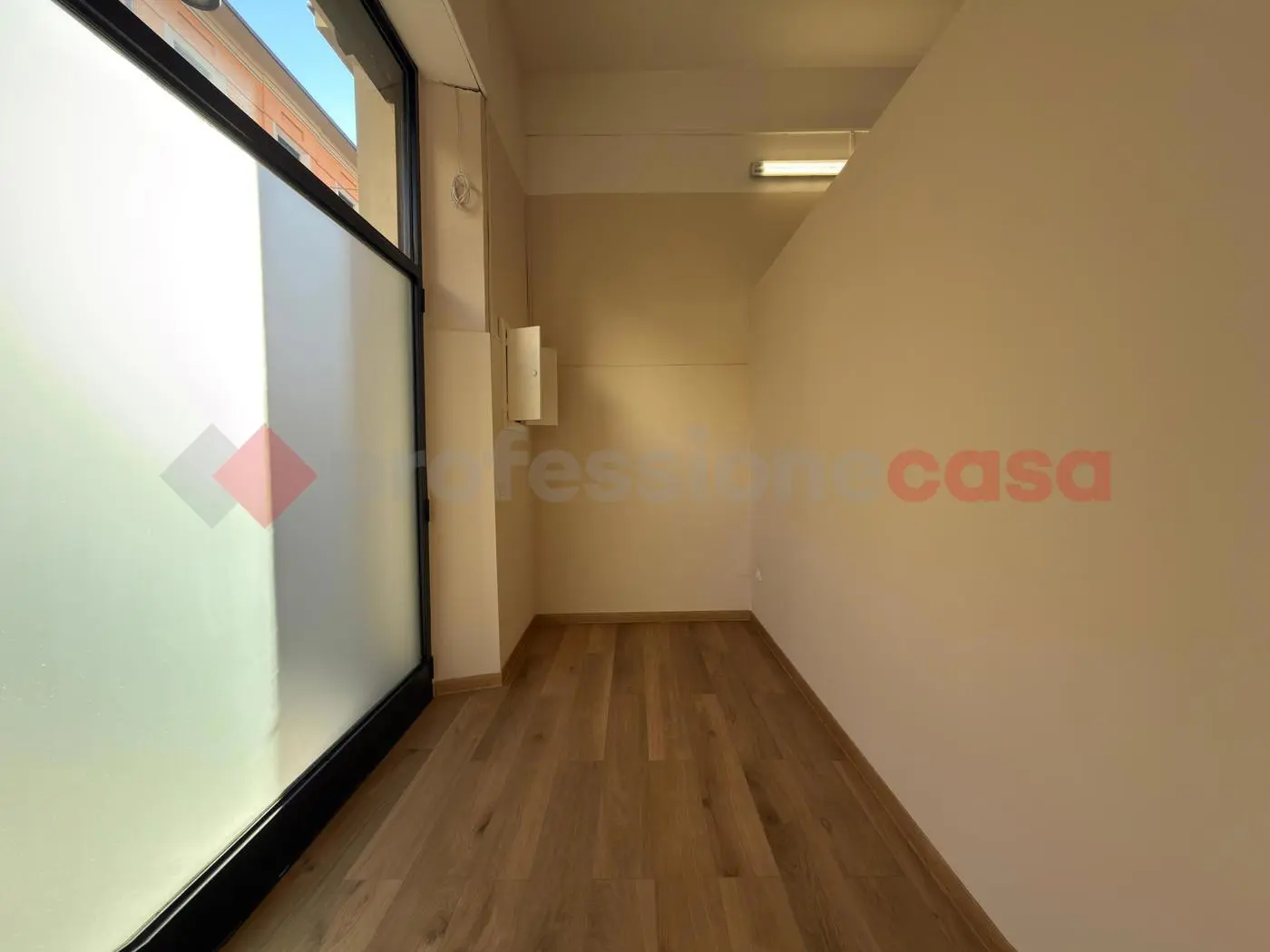 Immagine per Negozio in vendita a Arezzo via Curtatone