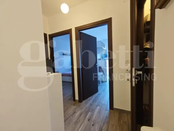 Appartamento via Cirenaica 20, Torino