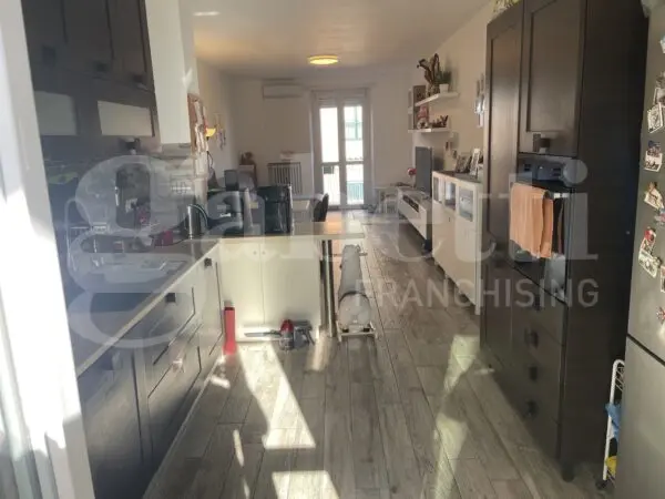 Appartamento via Cirenaica 20, Torino