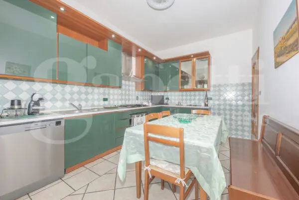 Appartamento via Carso 43, Rivoli